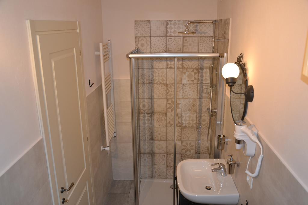 B&B Le Darsene Cannobio Δωμάτιο φωτογραφία