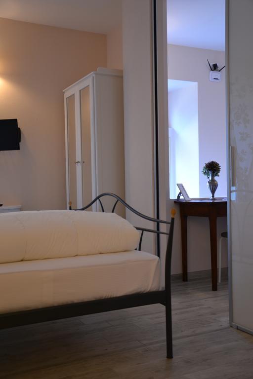 B&B Le Darsene Cannobio Δωμάτιο φωτογραφία